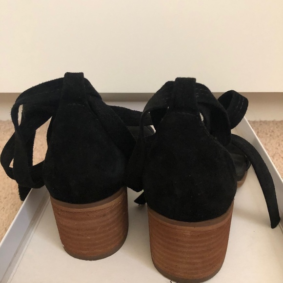 Steve Madden Rizzaa Black Suede Lace Up Sandal 5 - Picture 3 of 5